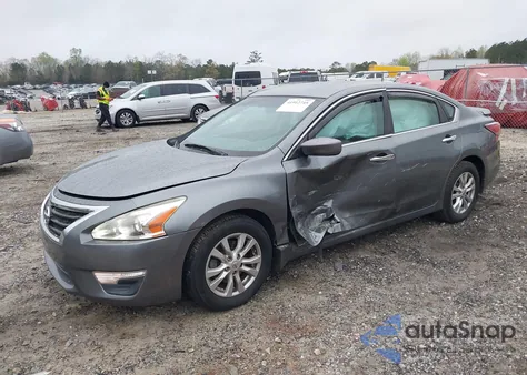 2015 Nissan Altima 2.5 S из США, поврежденный, VIN 1N4AL3AP5FC168190